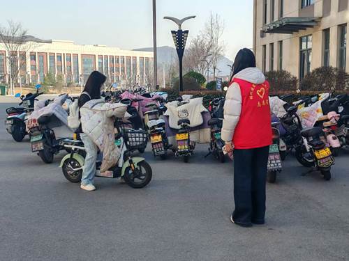 89f35e200f442939fd781f6200963a97